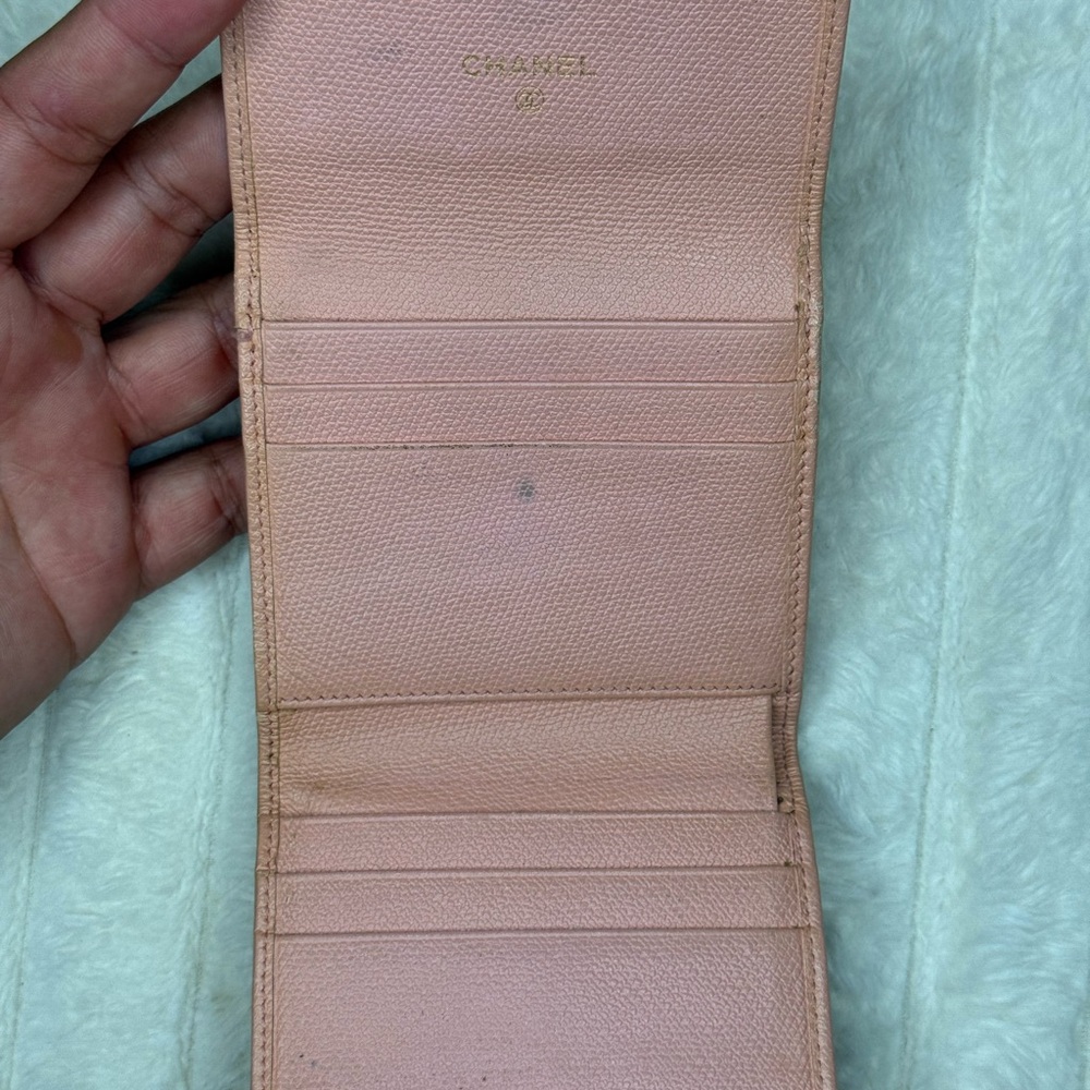 CHANEL COMPACT WALLET - Picture 8 of 10